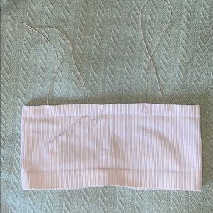 Urban Outfitters Cropped tank